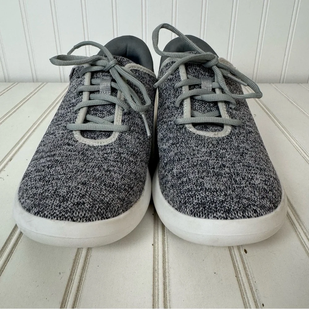Kizik Sneakers Madrid Eco Knit Women's 8 Gray Casual Comfort Walking Stylish - Picture 3 of 10